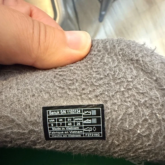 Sanuk Soft Gray Footwear - Picture 5 of 5